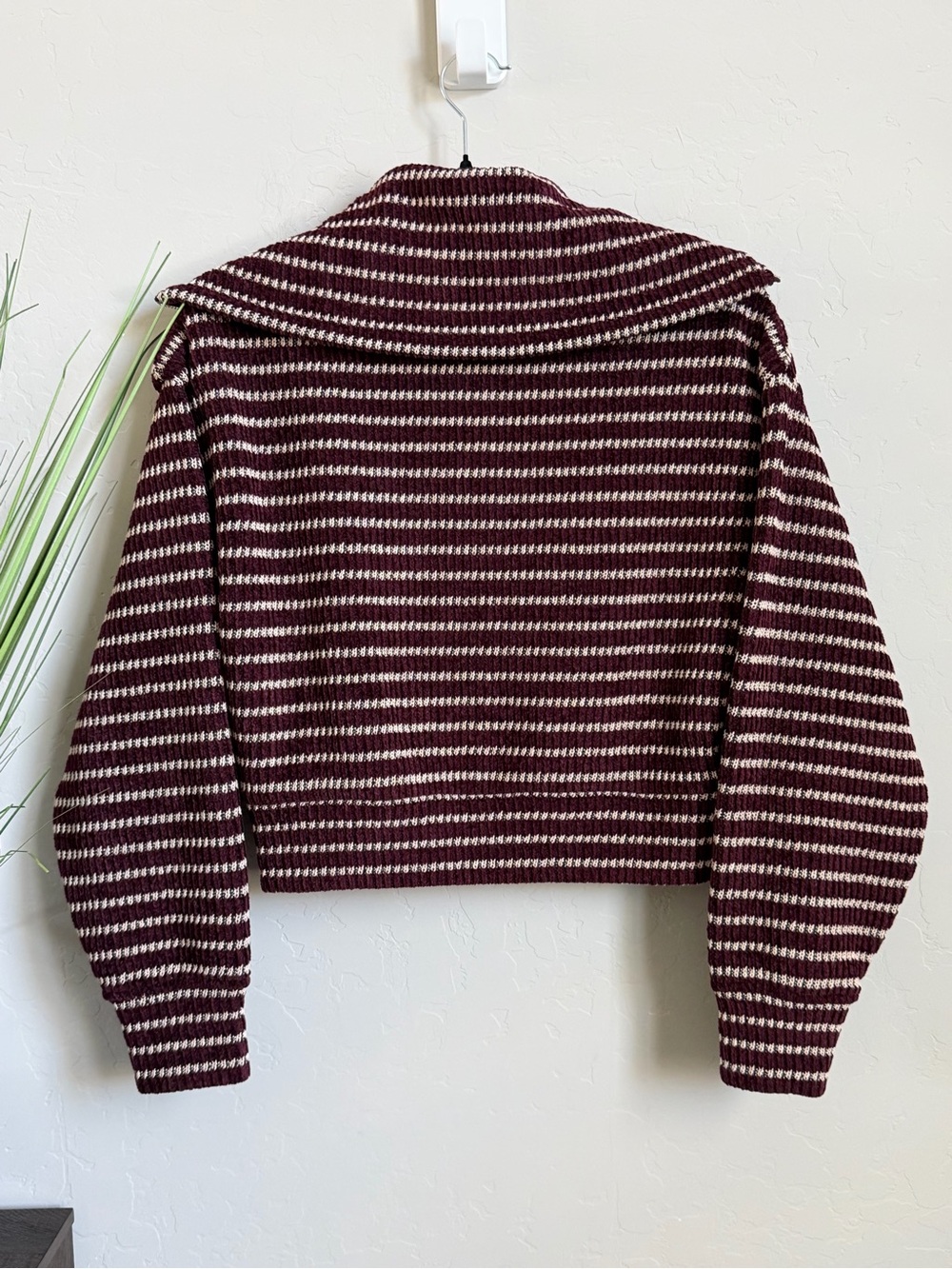 Madewell Zip-Up Knit Jacket Stripe Burgundy Cream XS NWOT Two-Way Zip - Picture 2 of 7
